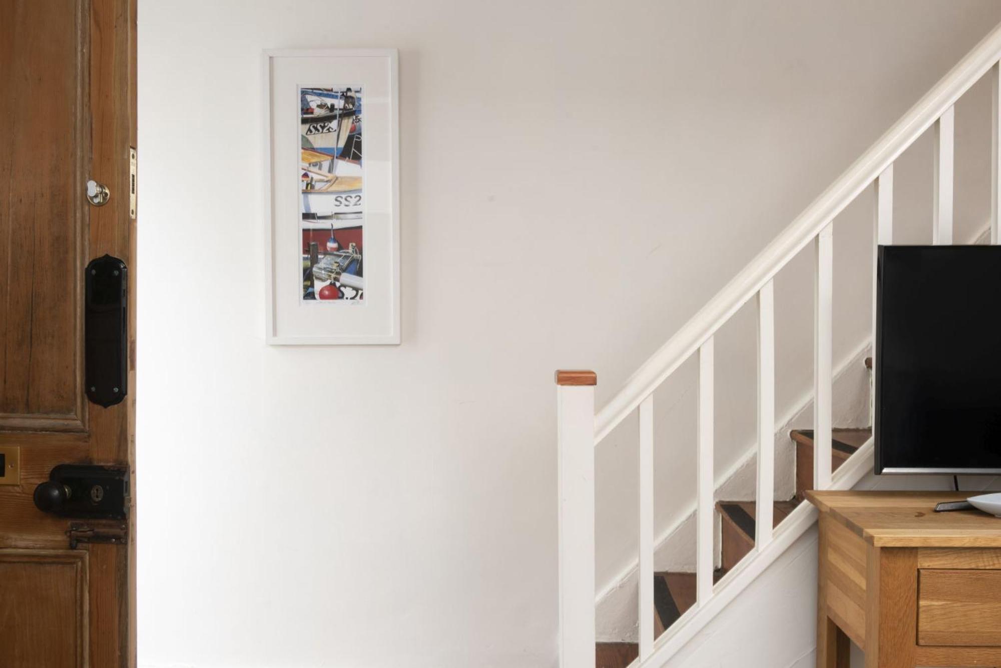 7 Virgin Street, *